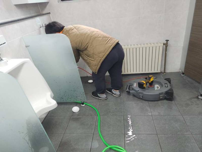 부천 소변기·상가 배관 작업사례 3